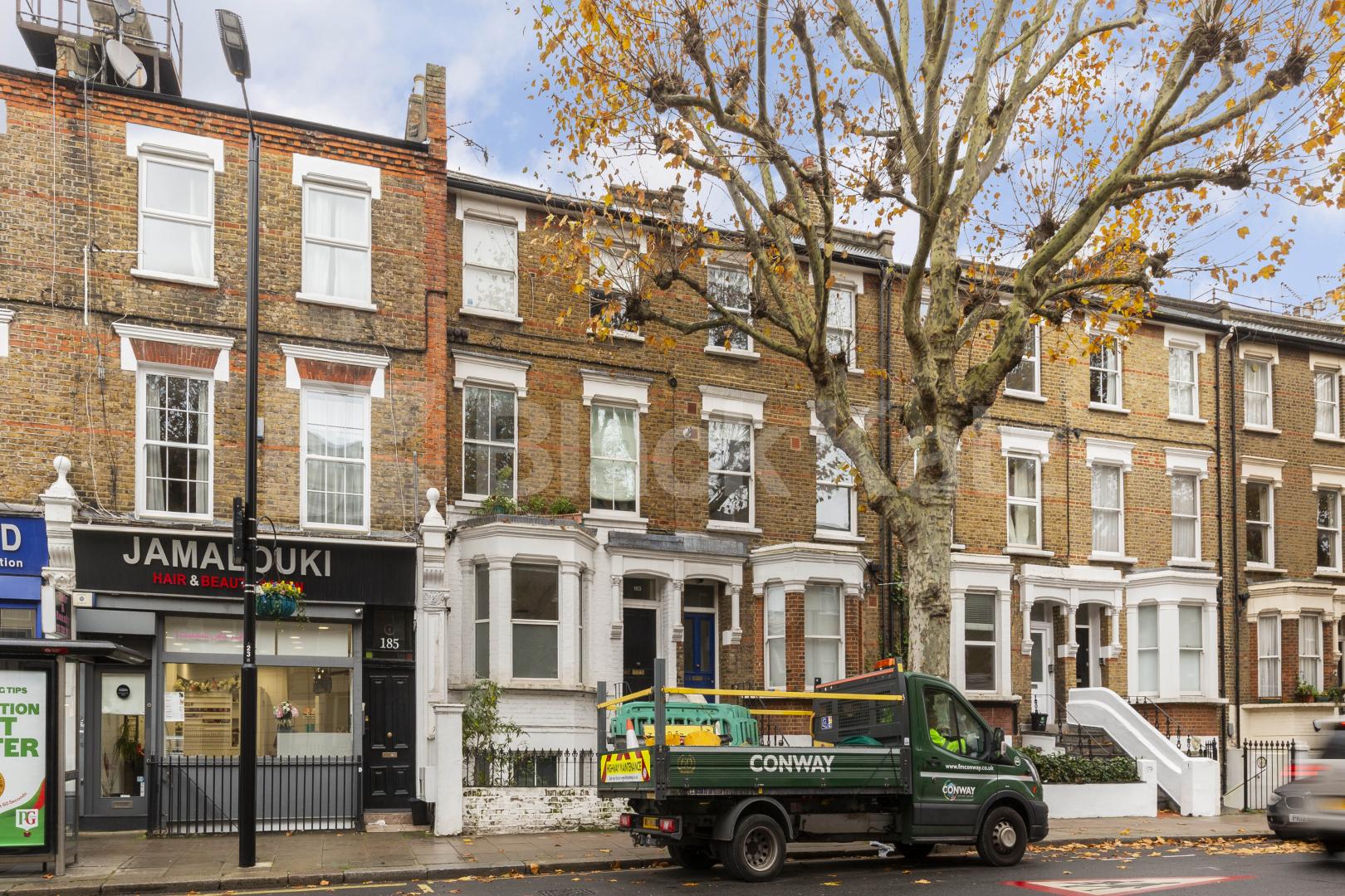 Super one double bedroom flat set within a period house mins to tube & shops Shirland Road, Maida Vale / Queens Park